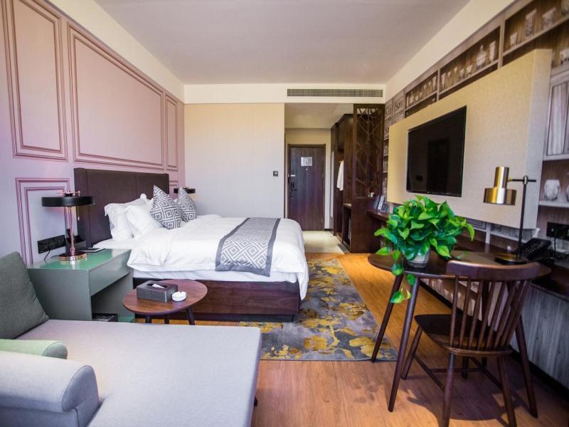 Gemei Hotel Luoyang Longmen High-Speed Railway Station Bagian luar foto